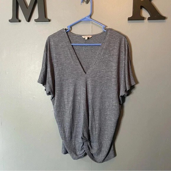 Juicy couture Heathered navy blue flowy vneck shirt sleeve shirt women’s size s - Picture 1 of 9